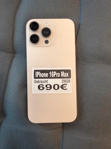 Apple iPhone 16 Pro Max